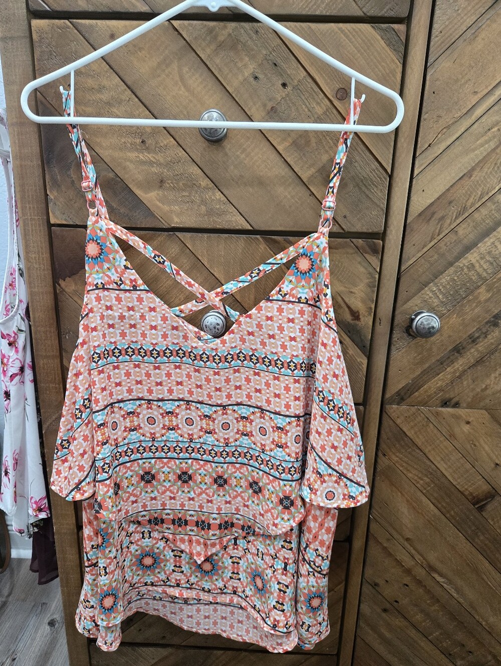 Torrid Mosaic Print Layered Criss-cross Cami Top 1x - Picture 5 of 5